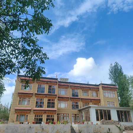 Hotel Alpine Ladakh Leh Ngoại thất bức ảnh